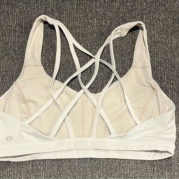 lululemon athletica Cream Strappy Sports Bra - Picture 1 of 4